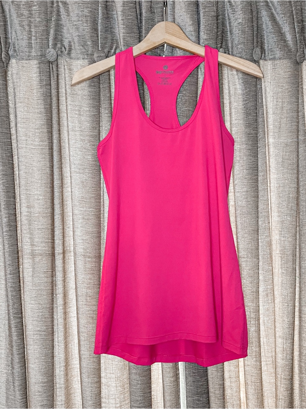 90 Degree By Reflex Vibrant Pink Racerback Active Tank Size Medium